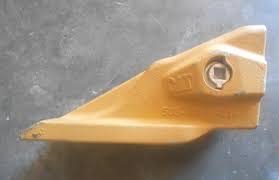 Caterpillar Long Offset Flare אזמל שן 505-4001 A130